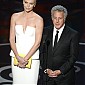 Nom du fichier=85thAnnualAcademyAwardsshow_24.jpg
Taille du fichier=119Ko
Dimensions : 734x1024
Ajouté le : 25 Février 2013 85thAnnualAcademyAwardsshow_24.jpg