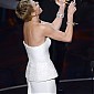 Nom du fichier=85thAnnualAcademyAwardsshow_27.jpg
Taille du fichier=120Ko
Dimensions : 712x1024
Ajouté le : 25 Février 2013 85thAnnualAcademyAwardsshow_27.jpg