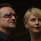 Nom du fichier=CharlizeTheronOfficialMemorialService_02.jpg
Taille du fichier=34Ko
Dimensions : 626x426
Ajouté le : 10 Décembre 2013 CharlizeTheronOfficialMemorialService_02.jpg