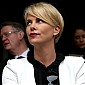 Nom du fichier=CharlizeTheronOfficialMemorialService_16.jpg
Taille du fichier=74Ko
Dimensions : 640x687
Ajouté le : 16 Décembre 2013 CharlizeTheronOfficialMemorialService_16.jpg