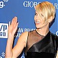 Nom du fichier=3rdAnnualSeanPennFriendsHelpHaitiHomeGala_30HQ.jpg
Taille du fichier=370Ko
Dimensions : 1950x1337
Ajouté le : 20 Janvier 2014 3rdAnnualSeanPennFriendsHelpHaitiHomeGala_30HQ.jpg