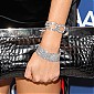 Nom du fichier=3rdAnnualSeanPennFriendsHelpHaitiHomeGala_33.jpg
Taille du fichier=593Ko
Dimensions : 1930x1366
Ajouté le : 20 Janvier 2014 3rdAnnualSeanPennFriendsHelpHaitiHomeGala_33.jpg