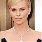 Nom du fichier=CharlizeTheron_AcademyAwards2014_43.jpg
Taille du fichier=285Ko
Dimensions : 1333x2000
Ajouté le : 09 Mars 2014 CharlizeTheron_AcademyAwards2014_43.jpg