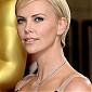 CharlizeTheron_AcademyAwards2014_85.jpg