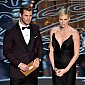 Nom du fichier=CharlizeTheron86thAnnualAcademyAwardshow_04HQ.jpg
Taille du fichier=464Ko
Dimensions : 1569x1700
Ajouté le : 04 Mars 2014 CharlizeTheron86thAnnualAcademyAwardshow_04HQ.jpg
