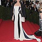 Nom du fichier=CostumeInstituteGalaatMetropolitaMay5_27.jpg
Taille du fichier=438Ko
Dimensions : 1302x1956
Ajouté le : 08 Mai 2014 CostumeInstituteGalaatMetropolitaMay5_27.jpg