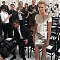 Nom du fichier=DiorHauteCoutureFashionShowCT_06.jpg
Taille du fichier=125Ko
Dimensions : 640x640
Ajouté le : 07 Juillet 2014 DiorHauteCoutureFashionShowCT_06.jpg