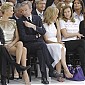 Nom du fichier=CharlizeTChristianDiorFrontrowParisFashionWeek_21.jpg
Taille du fichier=482Ko
Dimensions : 2000x1333
Ajouté le : 08 Juillet 2014 CharlizeTChristianDiorFrontrowParisFashionWeek_21.jpg