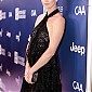 Nom du fichier=4thAnnualSeanPennFriendsHELPHAITIHOMEGala_08.jpg
Taille du fichier=136Ko
Dimensions : 683x1024
Ajouté le : 11 Janvier 2015 4thAnnualSeanPennFriendsHELPHAITIHOMEGala_08.jpg