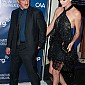 Nom du fichier=4thAnnualSeanPennFriendsHELPHAITIHOMEGala_31.jpg
Taille du fichier=183Ko
Dimensions : 672x1024
Ajouté le : 11 Janvier 2015 4thAnnualSeanPennFriendsHELPHAITIHOMEGala_31.jpg