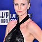 Nom du fichier=4thAnnualSeanPennFriendsHELPHAITIHOMEGala_72.jpg
Taille du fichier=775Ko
Dimensions : 1300x1950
Ajouté le : 14 Janvier 2015 4thAnnualSeanPennFriendsHELPHAITIHOMEGala_72.jpg