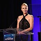 Nom du fichier=4thAnnualSeanPennandFriendsHELPHAITIHOMEGala_inside_10.jpg
Taille du fichier=92Ko
Dimensions : 1024x757
Ajouté le : 11 Janvier 2015 4thAnnualSeanPennandFriendsHELPHAITIHOMEGala_inside_10.jpg
