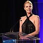 Nom du fichier=4thAnnualSeanPennandFriendsHELPHAITIHOMEGala_inside_11.jpg
Taille du fichier=118Ko
Dimensions : 824x1024
Ajouté le : 11 Janvier 2015 4thAnnualSeanPennandFriendsHELPHAITIHOMEGala_inside_11.jpg