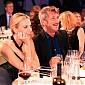 Nom du fichier=4thAnnualSeanPennandFriendsHELPHAITIHOMEGala_inside_18.jpg
Taille du fichier=166Ko
Dimensions : 1024x837
Ajouté le : 11 Janvier 2015 4thAnnualSeanPennandFriendsHELPHAITIHOMEGala_inside_18.jpg