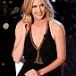 Nom du fichier=FestivaldiSanremo2015_10.jpg
Taille du fichier=53Ko
Dimensions : 396x594
Ajouté le : 12 Février 2015 FestivaldiSanremo2015_10.jpg