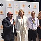 Nom du fichier=CharlizeTheronAustralianF1GrandPrix_20.jpg
Taille du fichier=125Ko
Dimensions : 768x1024
Ajouté le : 15 Mars 2015 CharlizeTheronAustralianF1GrandPrix_20.jpg