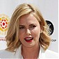 Nom du fichier=CharlizeTheronAustralianF1GrandPrix_46.jpg
Taille du fichier=57Ko
Dimensions : 800x542
Ajouté le : 16 Mars 2015 CharlizeTheronAustralianF1GrandPrix_46.jpg