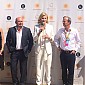 Nom du fichier=CharlizeTheronAustralianF1GrandPrix_55.jpg
Taille du fichier=131Ko
Dimensions : 1024x928
Ajouté le : 16 Mars 2015 CharlizeTheronAustralianF1GrandPrix_55.jpg