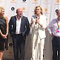 Nom du fichier=CharlizeTheronAustralianF1GrandPrix_56.jpg
Taille du fichier=132Ko
Dimensions : 1024x768
Ajouté le : 16 Mars 2015 CharlizeTheronAustralianF1GrandPrix_56.jpg