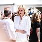 CharlizeTheronAustralianF1GrandPrix_75.jpg