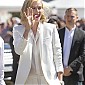 Nom du fichier=CharlizeTheronAustralianF1GrandPrix_99_11.jpg
Taille du fichier=398Ko
Dimensions : 1366x1850
Ajouté le : 20 Mars 2015 CharlizeTheronAustralianF1GrandPrix_99_11.jpg
