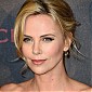 Nom du fichier=CharlizeTheronDarkPlacesParisPremiere_27.jpg
Taille du fichier=714Ko
Dimensions : 1333x2000
Ajouté le : 01 Avril 2015 CharlizeTheronDarkPlacesParisPremiere_27.jpg
