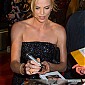 Nom du fichier=CharlizeTheronDarkPlacesParisPremiere_74.jpg
Taille du fichier=582Ko
Dimensions : 1331x2000
Ajouté le : 01 Avril 2015 CharlizeTheronDarkPlacesParisPremiere_74.jpg