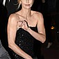CharlizeTheronDarkPlacesParisPremiere_99_49.jpg