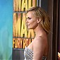 Nom du fichier=Charlize_Theron_87.jpg
Taille du fichier=124Ko
Dimensions : 682x1024
Ajouté le : 08 Mai 2015 Charlize_Theron_87.jpg