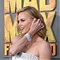 Nom du fichier=Charlize_Theron_93.jpg
Taille du fichier=147Ko
Dimensions : 644x1024
Ajouté le : 08 Mai 2015 Charlize_Theron_93.jpg