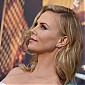 Nom du fichier=Charlize_Theron_99_03.jpg
Taille du fichier=131Ko
Dimensions : 1000x669
Ajouté le : 09 Mai 2015 Charlize_Theron_99_03.jpg