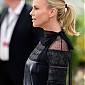 Nom du fichier=CharlizeTheronMadMaxFuryRoadPhotocall_04.jpg
Taille du fichier=133Ko
Dimensions : 740x1024
Ajouté le : 14 Mai 2015 CharlizeTheronMadMaxFuryRoadPhotocall_04.jpg