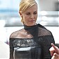 Nom du fichier=CharlizeTheronMadMaxFuryRoadPhotocall_61.jpg
Taille du fichier=450Ko
Dimensions : 1331x2000
Ajouté le : 14 Mai 2015 CharlizeTheronMadMaxFuryRoadPhotocall_61.jpg