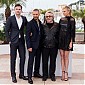 Nom du fichier=CharlizeTheronMadMaxFuryRoadPhotocall_99.jpg
Taille du fichier=511Ko
Dimensions : 1950x1344
Ajouté le : 16 Mai 2015 CharlizeTheronMadMaxFuryRoadPhotocall_99.jpg