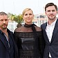 Nom du fichier=CharlizeTheronMadMaxFuryRoadPhotocall_99_02.jpg
Taille du fichier=486Ko
Dimensions : 1950x1333
Ajouté le : 16 Mai 2015 CharlizeTheronMadMaxFuryRoadPhotocall_99_02.jpg
