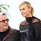 Nom du fichier=CharlizeTheronMadMaxFuryRoadPhotocall_99_56.jpg
Taille du fichier=413Ko
Dimensions : 2000x1333
Ajouté le : 16 Mai 2015 CharlizeTheronMadMaxFuryRoadPhotocall_99_56.jpg