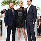 Nom du fichier=CharlizeTheronMadMaxFuryRoadPhotocall_99_61.jpg
Taille du fichier=487Ko
Dimensions : 1333x2000
Ajouté le : 16 Mai 2015 CharlizeTheronMadMaxFuryRoadPhotocall_99_61.jpg