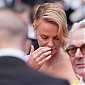 Nom du fichier=Charlize__42.jpg
Taille du fichier=281Ko
Dimensions : 2000x1333
Ajouté le : 15 Mai 2015 Charlize__42.jpg