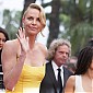 Nom du fichier=Charlize__60.jpg
Taille du fichier=560Ko
Dimensions : 2000x1333
Ajouté le : 15 Mai 2015 Charlize__60.jpg