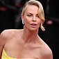 Nom du fichier=Charlize__94_.jpg
Taille du fichier=277Ko
Dimensions : 1317x2000
Ajouté le : 15 Mai 2015 Charlize__94_.jpg