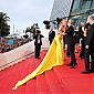 Nom du fichier=Charlize__99_20.jpg
Taille du fichier=546Ko
Dimensions : 1950x1331
Ajouté le : 15 Mai 2015 Charlize__99_20.jpg