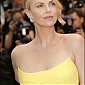 Nom du fichier=Charlize__99_51.jpg
Taille du fichier=325Ko
Dimensions : 1333x2000
Ajouté le : 16 Mai 2015 Charlize__99_51.jpg