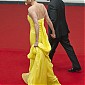 Nom du fichier=Charlize__99_65.jpg
Taille du fichier=585Ko
Dimensions : 1333x2000
Ajouté le : 16 Mai 2015 Charlize__99_65.jpg