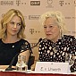 CharlizeTheronLifeBall2015PressConference_02.jpg