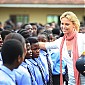 Nom du fichier=MpilonhleEducationProjectLaunch_05.jpg
Taille du fichier=451Ko
Dimensions : 2000x1304
Ajouté le : 08 Décembre 2012 MpilonhleEducationProjectLaunch_05.jpg
