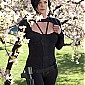 Nom du fichier=stillsaeonflux_39.jpg
Taille du fichier=442Ko
Dimensions : 1303x2000
Ajouté le : 08 Septembre 2008 stillsaeonflux_39.jpg