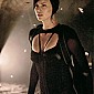 Nom du fichier=stillsaeonflux_71.jpg
Taille du fichier=224Ko
Dimensions : 912x1400
Ajouté le : 08 Septembre 2008 stillsaeonflux_71.jpg