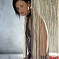 Nom du fichier=stillsaeonflux_76.jpg
Taille du fichier=319Ko
Dimensions : 912x1400
Ajouté le : 08 Septembre 2008 stillsaeonflux_76.jpg