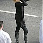 Nom du fichier=CharlizeTheronandWillSmithfilming_05.jpg
Taille du fichier=265Ko
Dimensions : 1664x2496
Ajouté le : 15 Juin 2008 CharlizeTheronandWillSmithfilming_05.jpg