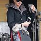 Nom du fichier=CTGetsBusyonsetBoston_04.jpg
Taille du fichier=173Ko
Dimensions : 682x1024
Ajouté le : 28 Mars 2013 CTGetsBusyonsetBoston_04.jpg